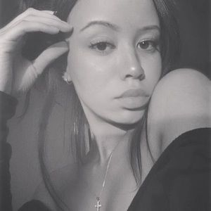 Meet your Posher, Shawna